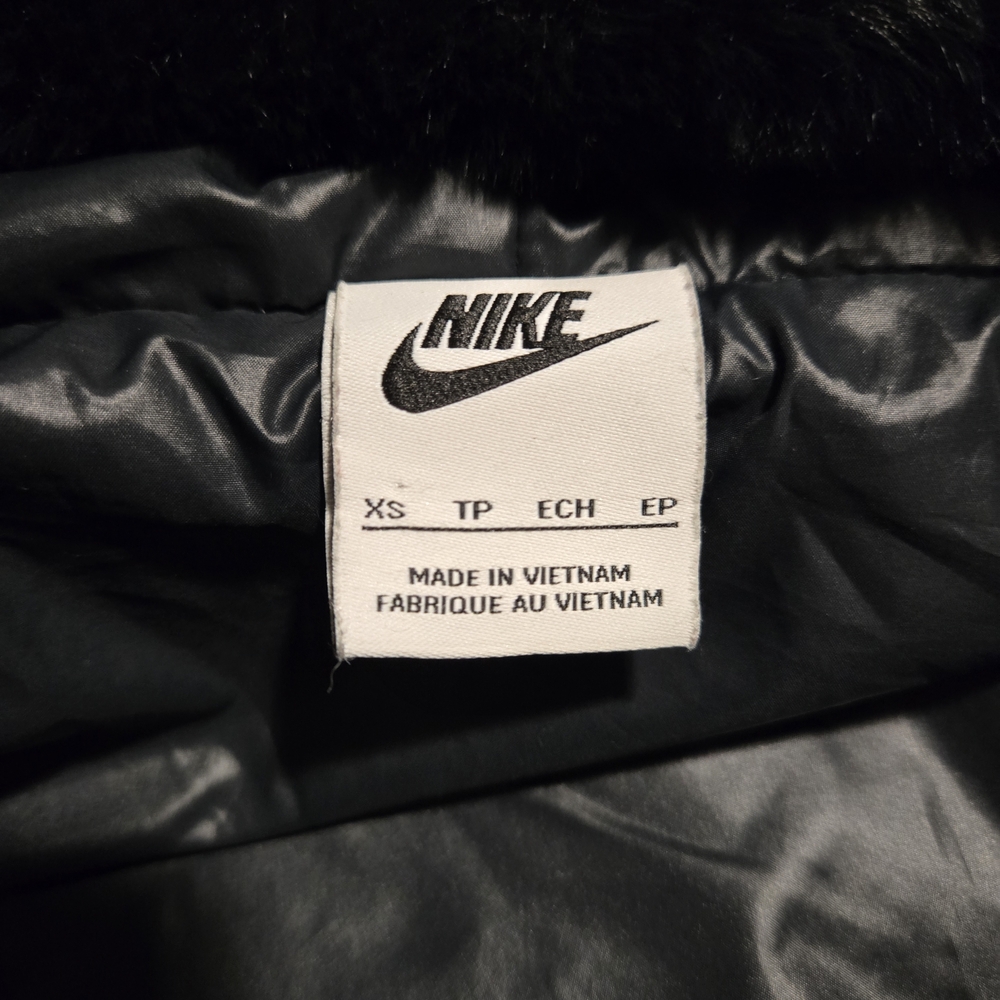 Nike Black Faux Fur Hoodie - Picture 5 of 7